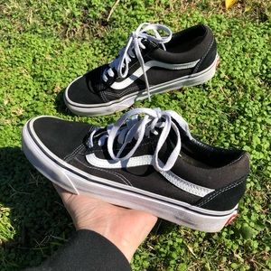Old Skool Black Vans